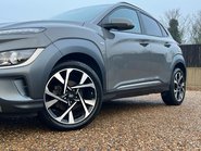 Hyundai KONA T-GDI PREMIUM MHEV 15
