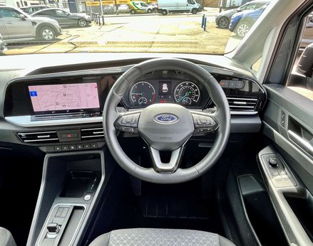 Ford Tourneo Connect 2.0 Tourneo Connect Titanium EcoBlue A 5dr 23