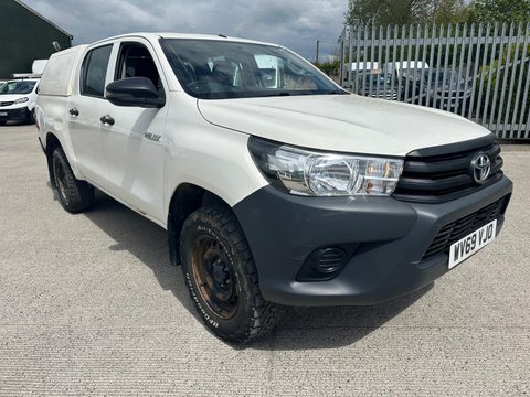 Toyota Hilux ACTIVE 4WD D-4D DCB 3