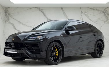 Lamborghini Urus 6