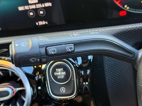 Mercedes-Benz A Class 1.3 A 200 AMG Line Premium+ Auto 5dr 44