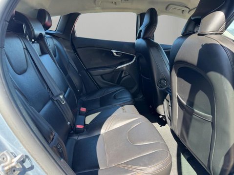 Volvo V40 1.5 T3 Pro Auto Euro 6 (s/s) 5dr 33