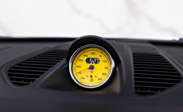 Porsche 911 Carrera S Cabriolet (991.2) 18