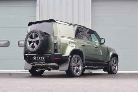 Land Rover Defender 110 BRAND NEW D350 HARD TOP X-DYNAMIC HSE GENUINE REAR SEATS FITTED  6
