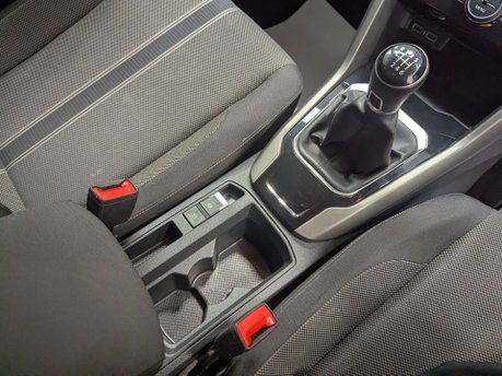 Volkswagen T-Roc 1.0 T-Roc SE TSi 5dr 59