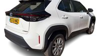 Toyota Yaris Cross 1.5 VVT-h Icon SUV 5dr Petrol Hybrid E-CVT Euro 6 (s/s) (116 ps) 3