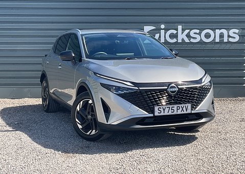 Nissan Qashqai DIG-T N-CONNECTA 1