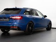 Audi A4 2.0 TFSI 40 Black Edition Estate 5dr Petrol S Tronic Euro 6 (s/s) (204 ps) 38