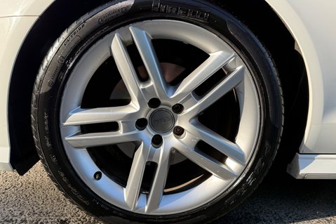 Audi A6 AVANT TDI ULTRA S LINE  - £35 ROAD TAX! - SERVICED AT AUDI 62
