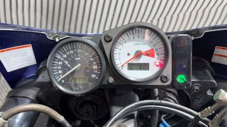 Suzuki GSX-R GSXR600 1998 SRAD 600CC SUPER SPORT RUNNING TRACK PROJECT 11