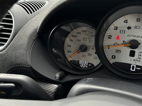 Porsche 718 CAYMAN GT4 RS PDK 73