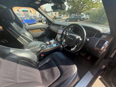Land Rover Range Rover 3.0 Range Rover Vogue SE SDV6 Auto 4WD 5dr 3