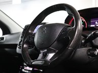 Peugeot 2008 S/S GT LINE 12