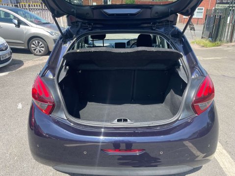 Peugeot 208 1.2 208 Tech Edition S/S 5dr 20