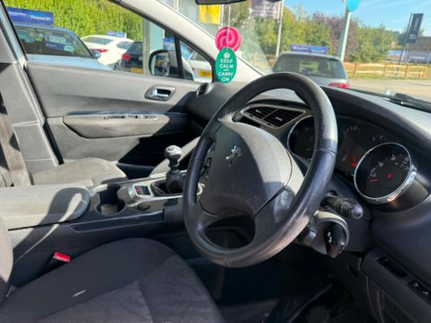Peugeot 3008 1.6 HDi Sport Euro 5 5dr 12