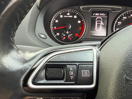 Audi Q3 TFSI SPORT 37