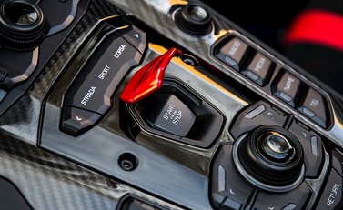 Lamborghini Aventador SV LP 750-4 Roadster 6