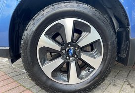 Subaru Forester I XE PREMIUM 11