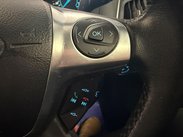 Ford Focus 1.6 TDCi Titanium Euro 5 (s/s) 5dr 18