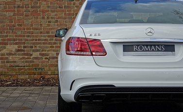 Mercedes-Benz E Class AMG 16