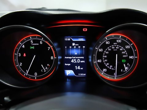 Suzuki Swift 1.2 Dualjet 83 12V Hybrid SZ5 5dr Auto 23