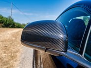 Aston Martin Vantage S V12 Manual 21