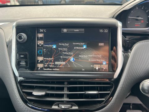 Peugeot 2008 1.2 PureTech Allure EAT Euro 6 (s/s) 5dr 36