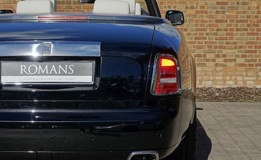 Rolls-Royce Phantom Drophead Series II 10