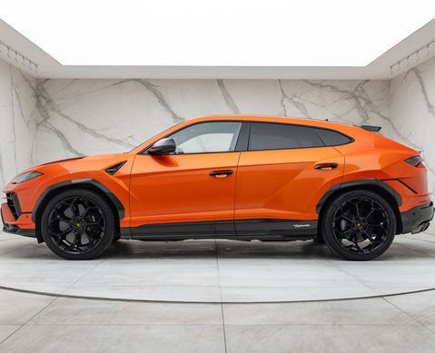 Lamborghini Urus PERFORMANTE 