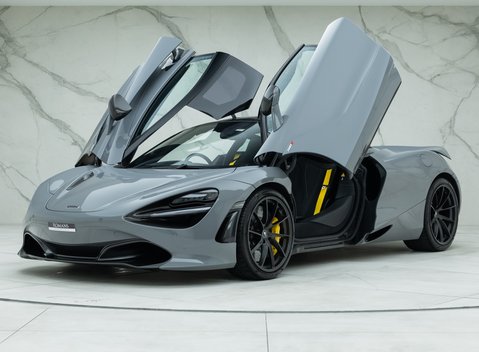 McLaren 720S Performance 2
