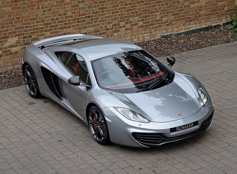 McLaren MP4-12C 3