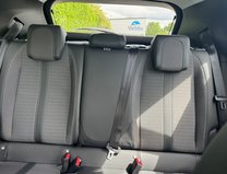 Peugeot 2008 50kWh Allure SUV 5dr Electric Auto (136 ps) 9