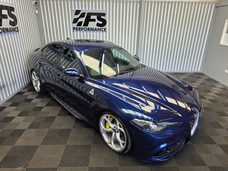 Alfa Romeo Giulia 2.9 V6 Bi-Turbo Quadrifoglio Saloon 4dr Petrol Auto Euro 6 (s/s) (510 ps) 14