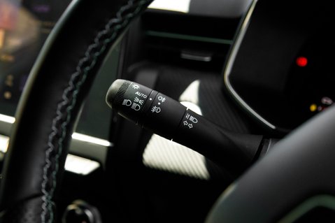 Renault Clio E-TECH ENGINEERED PHEV 17