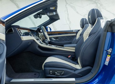 Bentley Continental GT W12 Convertible First Edition 15