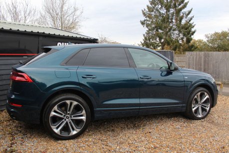 Audi Q8 3.0 Q8 S Line Edition 1 50 TDI Quattro Auto 4WD 5dr 10