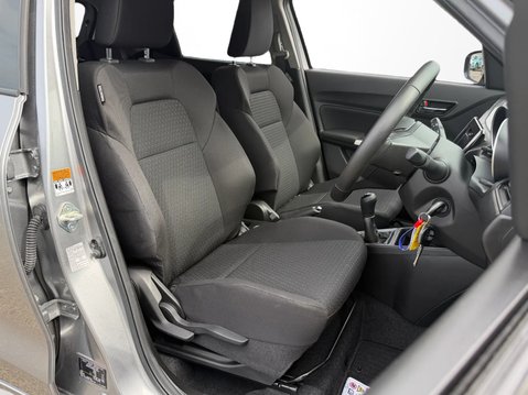 Suzuki Swift 1.2 Dualjet 83 12V Hybrid SZ-L 5dr 20