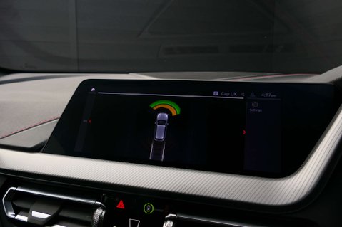 BMW 1 Series 2.0 128ti Auto 5dr 33