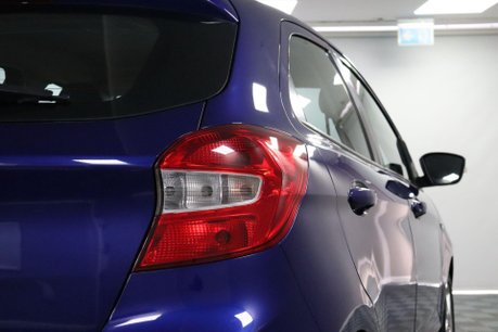 Ford Ka+ ZETEC 23