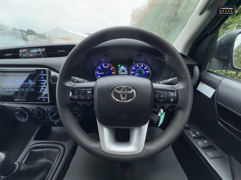 Toyota Hilux Active 4Wd D-4D Double Cab TSS Air Con Euro 6 18