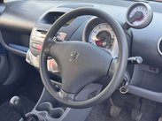 Peugeot 107 1.0 107 Urban 5dr 19