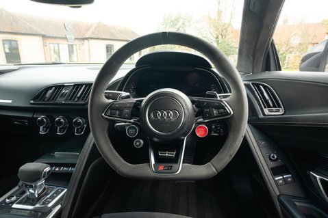 Audi R8 5.2 FSI V10 Decennium Coupe 2dr Petrol S Tronic quattro Euro 6 (s/s) (620 p 35