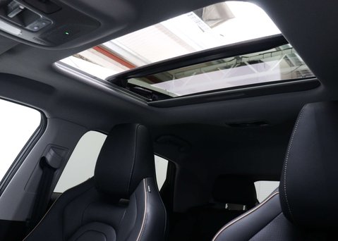 OMODA 5 1.6 5 Noble Auto 5dr 48