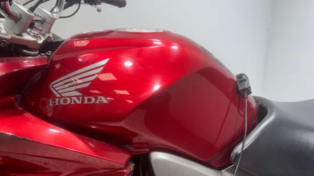 Honda CB 2010 GOOD RUNNING PROJECT BIKE SPARES OR REPAIR 1000CC 31