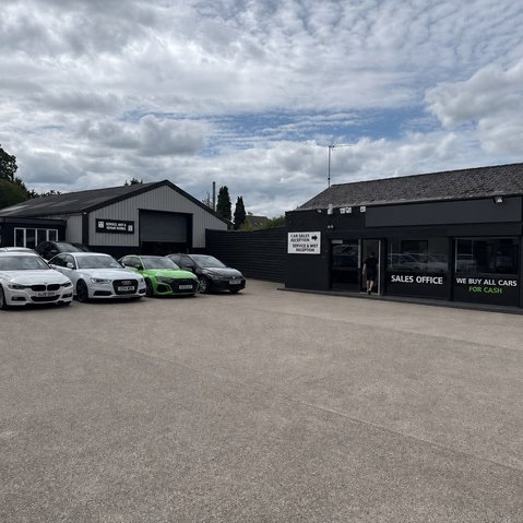 Welcome to Braceys Motors Ltd 2