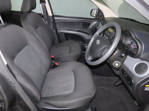 Hyundai i10 CLASSIC 10