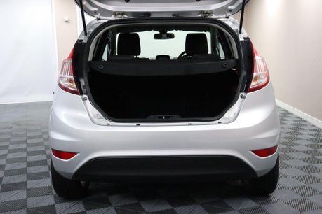 Ford Fiesta TITANIUM 14