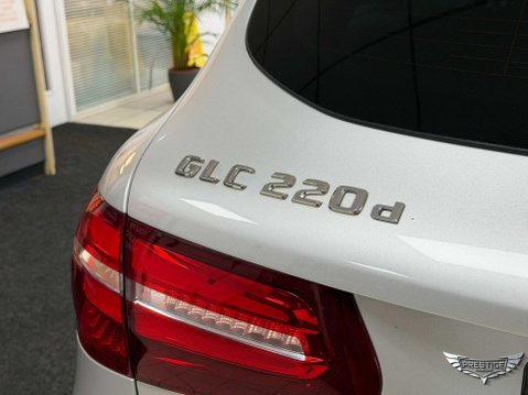 Mercedes-Benz GLC 2.1 GLC220d AMG Line (Premium Plus) G-Tronic 4MATIC Euro 6 (s/s) 5dr 21