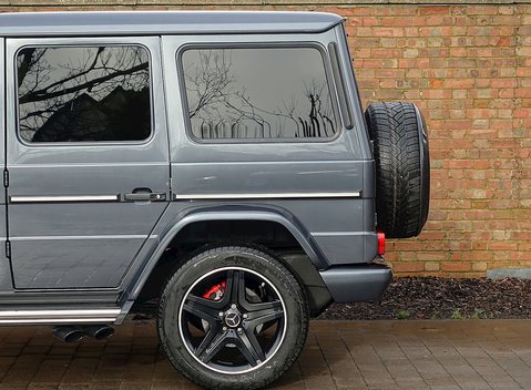 Mercedes-Benz G Series AMG 7