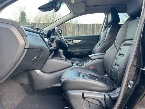 Nissan Qashqai DIG-T N-MOTION DCT 3